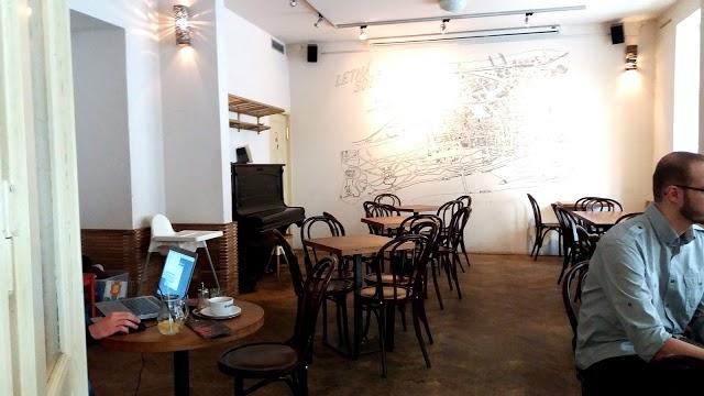 Cafe Laika